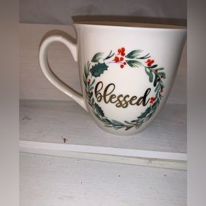 (1) Jumbo Ceramic Metallic Coffee Mug/Cup Christmas Holiday BLESSED Wreath